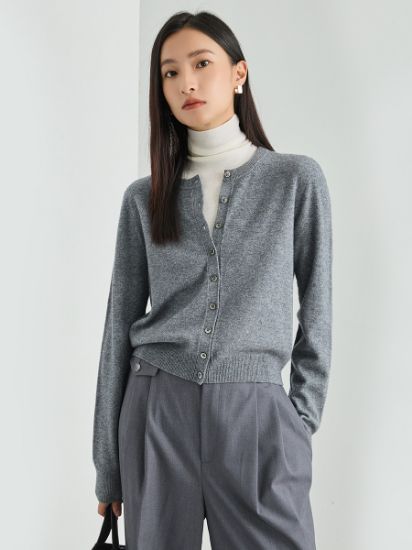 Picture of 针织外套上衣